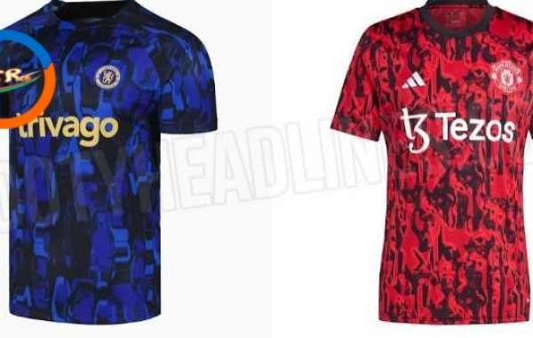 Adidas in Nike dobavljata Chelseaju in Manchester Unitedu skoraj identične modele opreme 23-24 pred tekmo